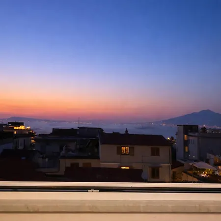 Panoramic Sea & Vesuvio View, Center, Costa Del Sole Apartman Sorrento