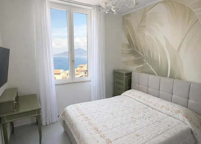 Apartman Panoramic Sea & Vesuvio View, Center, Costa Del Sole *