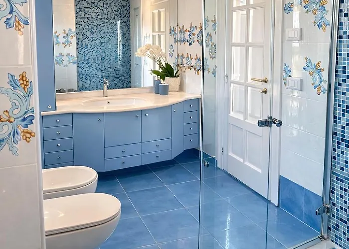 公寓 Panoramic Sea & Vesuvio View, Center, Costa Del Sole *