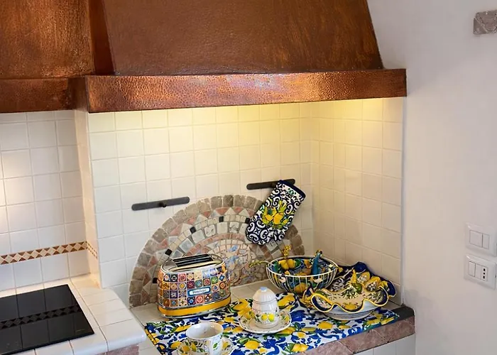 Panoramic Sea & Vesuvio View, Center, Costa Del Sole Daire